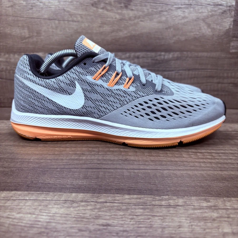 Nike Zoom Winflo 4 Gray Womens US Size 8 EUR 39 898485-003 Running Shoes
